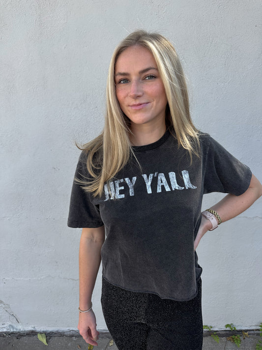 hey y'all cropped graphic tee