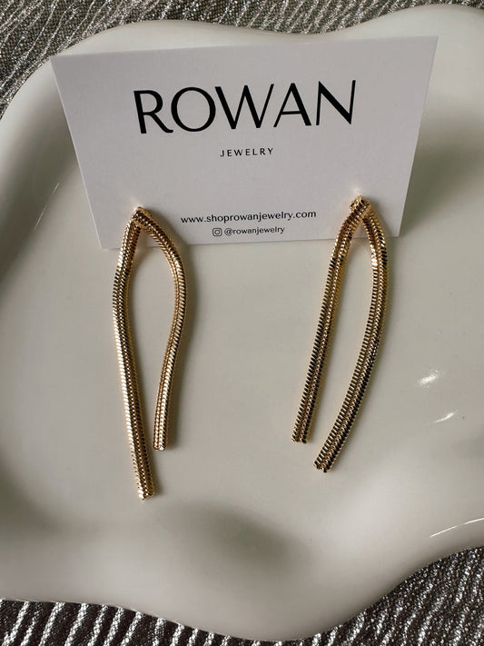 rowan: beck snake chain dangle earrings
