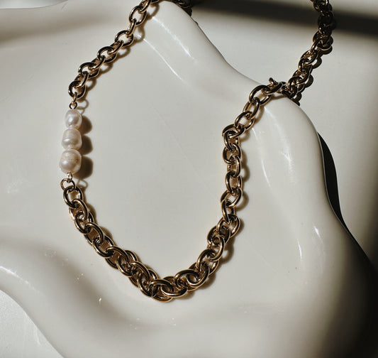 rowan: lux pearl chain necklace