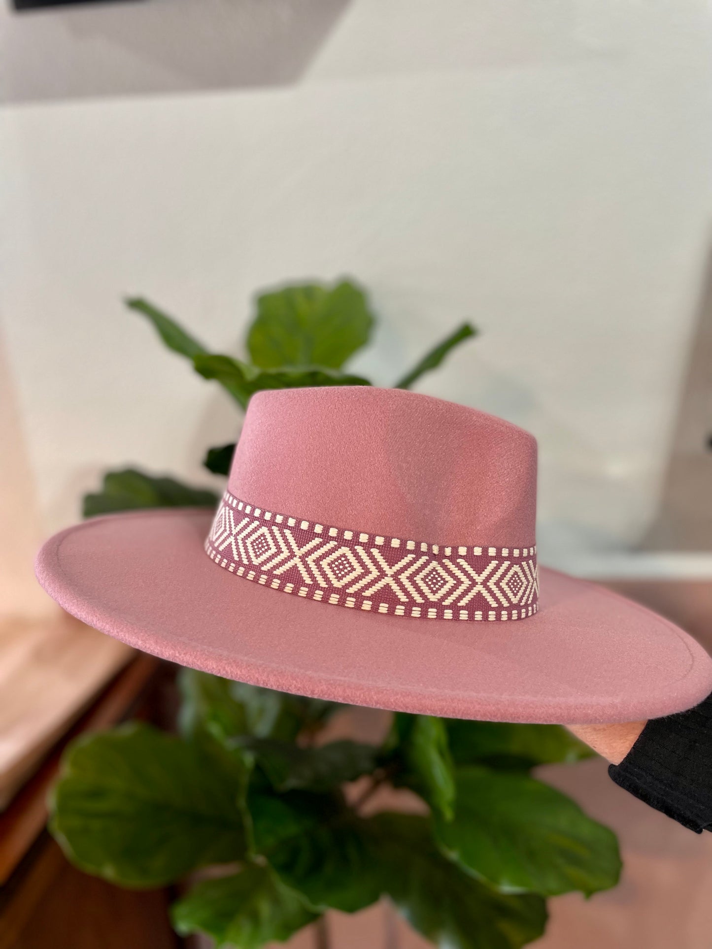 montana rancher hat & embroidery band - mauve